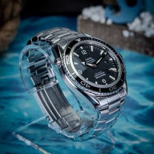 OMEGA Seamaster Planet Ocean 2200.50.00 45mm 2009 Full set W/extra Strap 9
