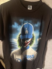 Camiseta Joker, mientras cuida