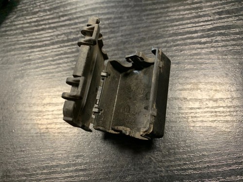 BMW 1 F20 F21 2012 Sonstiges Einzelteil Motorraum 9252800 GSD36598