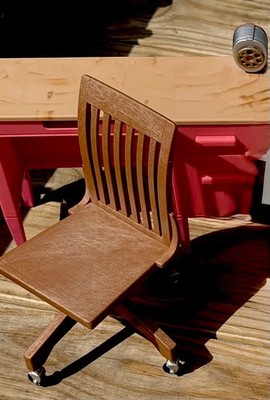 Our Generation Awesome Academy 18  AG American Girl Teacher Desk & Chair EUC