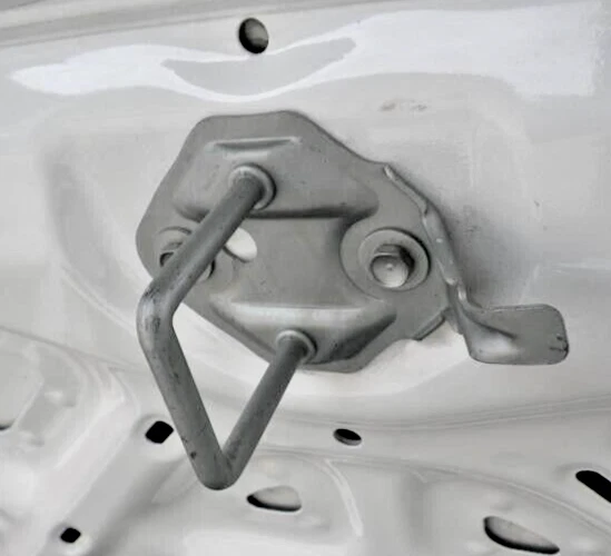 Acura Genuine NSX NA1 NA2 1991-2005 Bonnet Engine Hood Lock Striker OEM JDM - Image 4 of 4