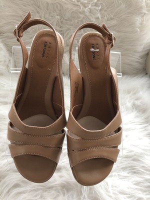 womens size 10w sandals