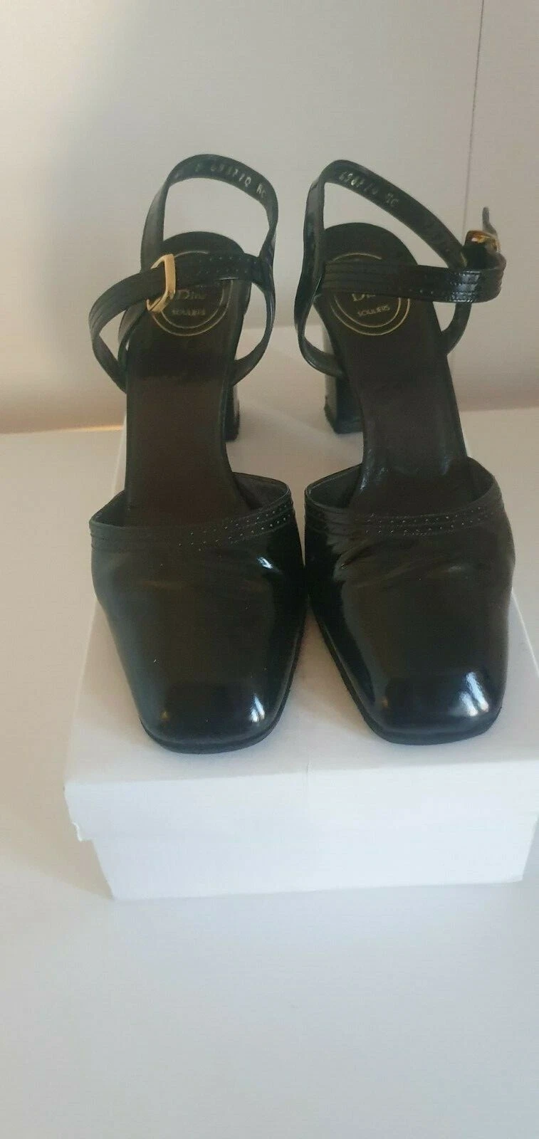ESCARPINS CHRISTIAN DIOR taille 38 NEUFS   NOIR