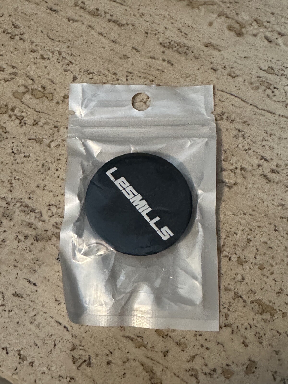 PopSocket Pop-Up Phone Holder  Les Mills Logo New-image