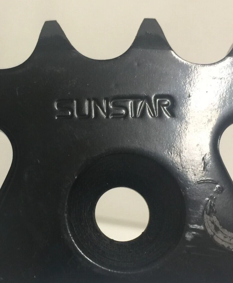 Piñón trasero Yamaha IT-175 1980-83, IT-200 1984-86 acero 46 dientes 311 Sunstar Foto 3 de 4