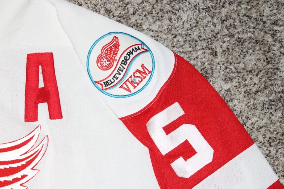 1998 STANLEY CUP DETROIT RED WINGS CCM Niklas Lidstrom JERSEY XXL AUTHENTIC MIC - Image 4 of 4