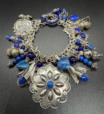VTG Native American Sterling Silver Charm Bracelet w/ 31 charms. 7.25'' 77 Grams.