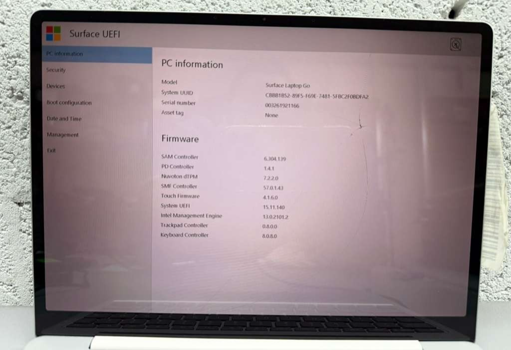 Microsoft Surface Laptop Go 1943 12.4