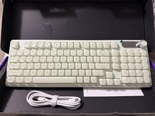 Gaming Keyboard fast respondse time mechanical feel colourful lighting