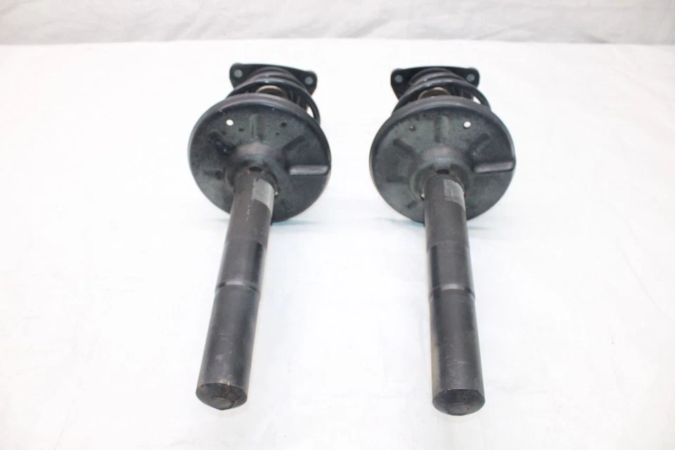 Porsche Boxster 986 Conv #365 2001 puntales delanteros sin suspensión deportiva Foto 3 de 4