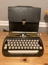 1960 Royal Eldonado Typewriter thumbnail