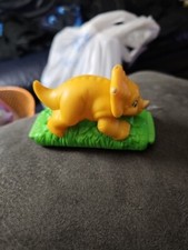 Sarah Burger King 1997 Land Before Time pull back toy