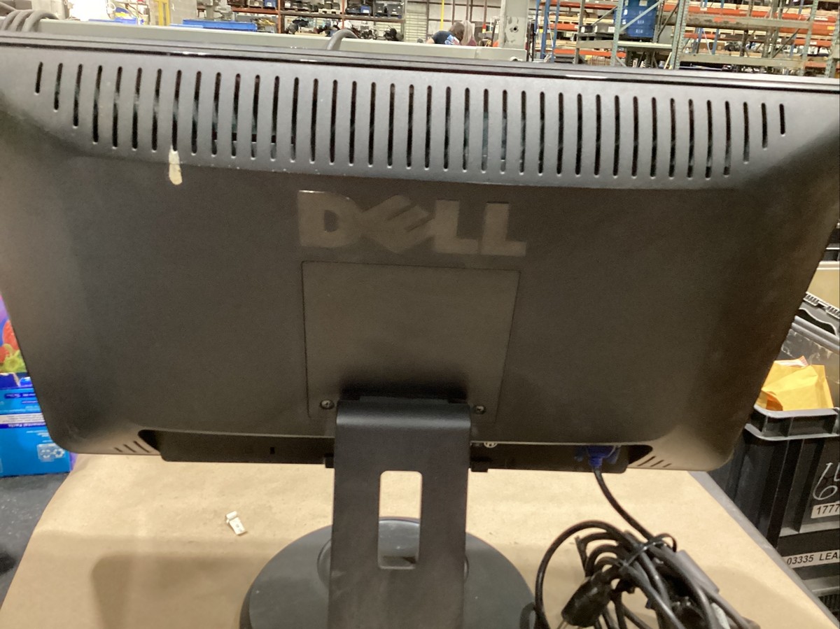 Dell 18”LCD Monitor 2009 (CN-ON746H-74261-912-2WTU W/Tilting