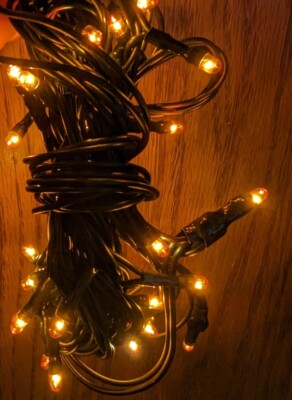 Light Set String Strand - Amber Teeny Rice Bulbs - 35 CT Count - Green Cord NEW