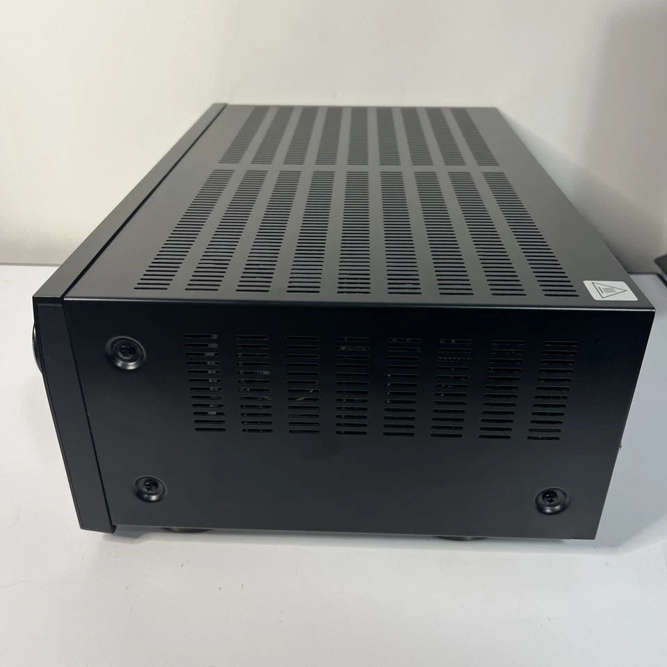 Denon AVR-X2000 Black 7.1-Channel 4K Ultra HD 3D AV Integrated Network Receiver - Image 3 of 4