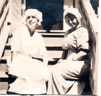PHOTOGRAPH VIDA DONEGAN GIRLS FASHION STOCKTON SANTA ROSA CALIFORNIA OLD PHOTO