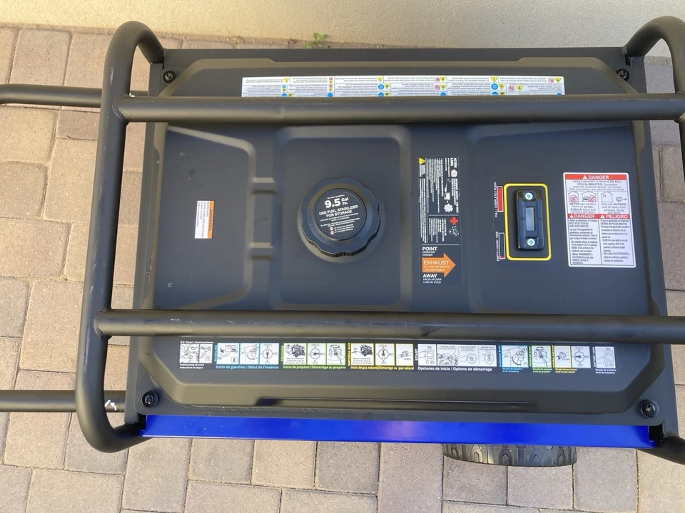 Westinghouse 13,500-W Portable Tri Fuel Gas Generator w/ Remote Start, CO Sensor - Image 2 of 4