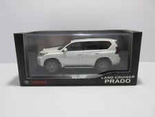 1/30 TOYOTA LAND CRUISER PRADO 540280