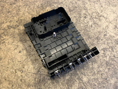 Sicherungskasten Steuergerät VW Passat 3C Tiguan Golf 5 AUDI A3 8P 1K0937125A