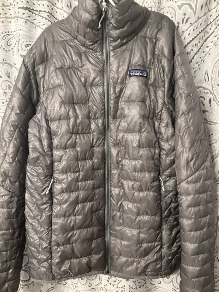 Chaqueta acolchada aislante Patagonia para mujer Micro Puff gris talla M Foto 3 de 4