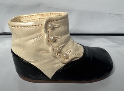 2000 Just The Right Shoe High Button Baby #25130 In Box