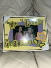 New We Love Grandma Frame 4x6 Photo Picture Yellow Flowers