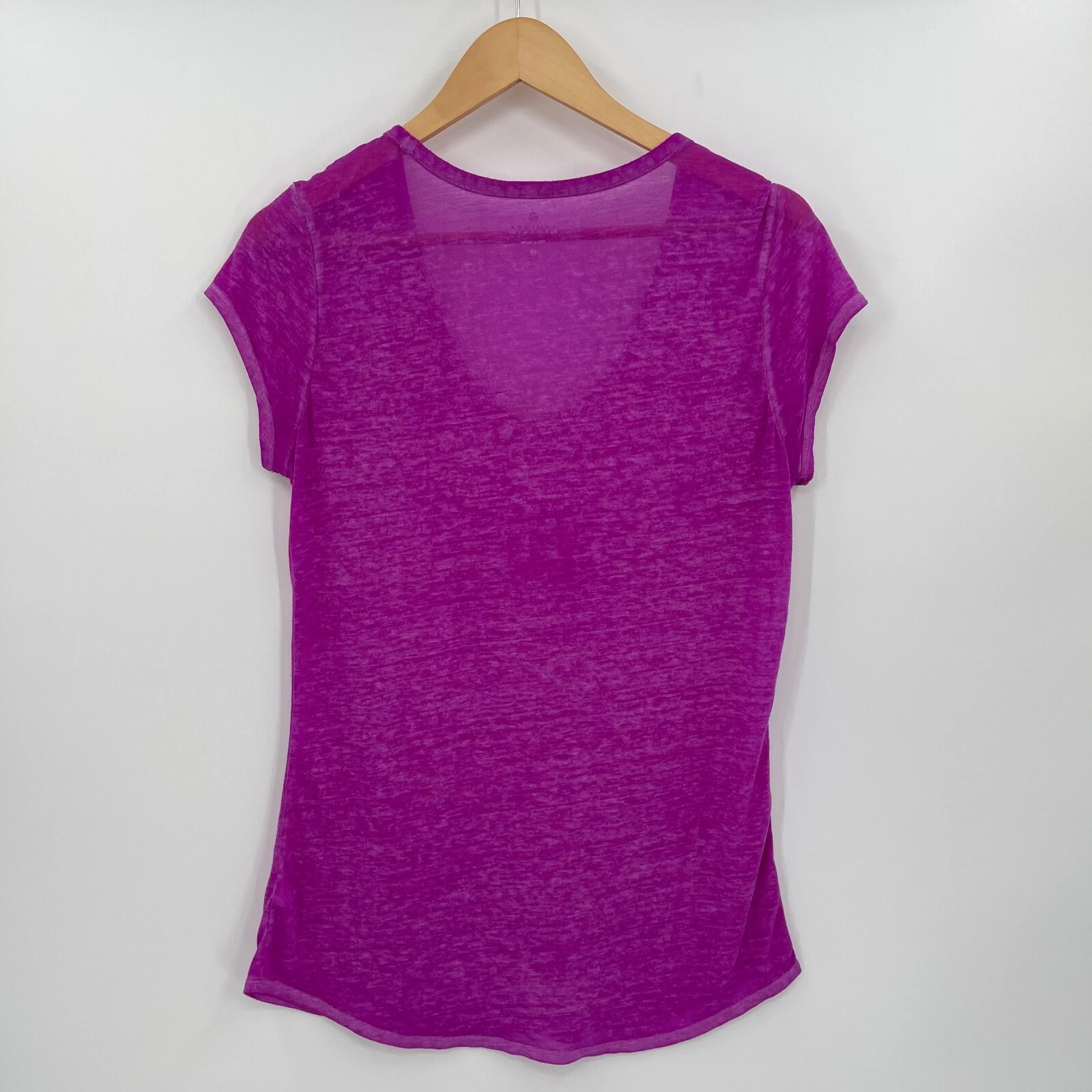 athleta scoop neck thin athletic casual shirt