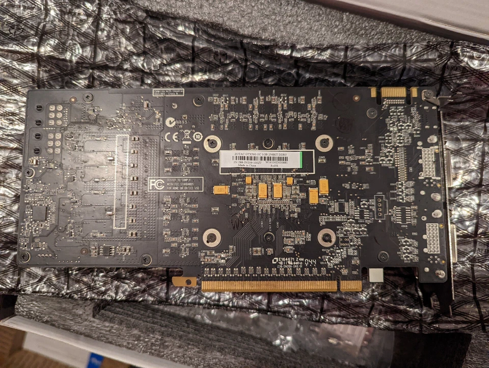 ZOTAC ZT-50703-10M GTX560 OC 1GB 256Bit DDR5 PCI 2x DVI HDMI Graphics Card - Image 3 of 4