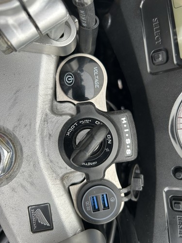 Honda VFR 800 VTEC (2009) - Picture 12 of 20
