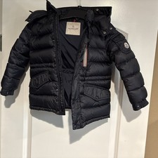 AUTHENTIC Moncler boys Kids Winter Jacket Color navy Blue Size 4 lilian giubbott