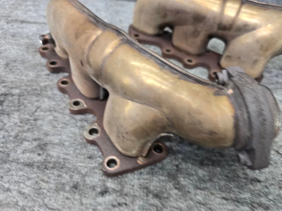 Conjunto Coletor de Escape MERCEDES R129 SL320 E320 S320 M104 Fabricante de Equipamento Original - Imagem 2 de 4