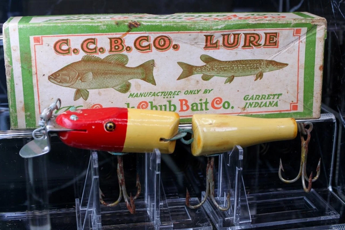 Ancien leurre de pêche en bois Creek Chub Bait Company