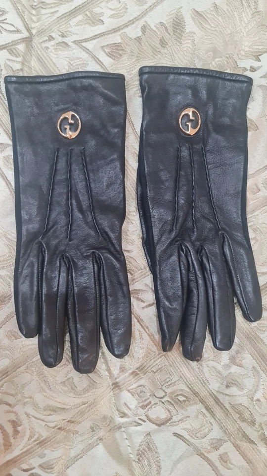 Authentic Gucci Lamb Black Gloves 1973 Collection Size 7 Made In Italy - Image 2 of 4