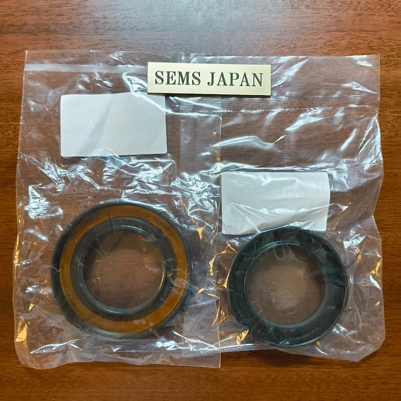 Genuine Toyota 4Runner Lexus LX570 Front LH&RH Drive Axle Shaft Oil Seal SET - Image 2 of 4