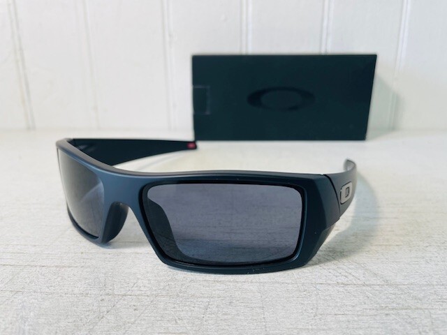 Oakley 03-473 Gascan Matte Rectangular Sunglasses 60mm