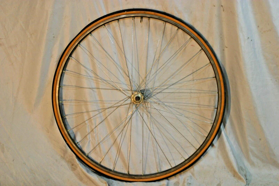 Campagnolo Record 27" Front Road Bike Wheel OLW100 32S AV QR Campy USA Shipper - Image 2 of 4