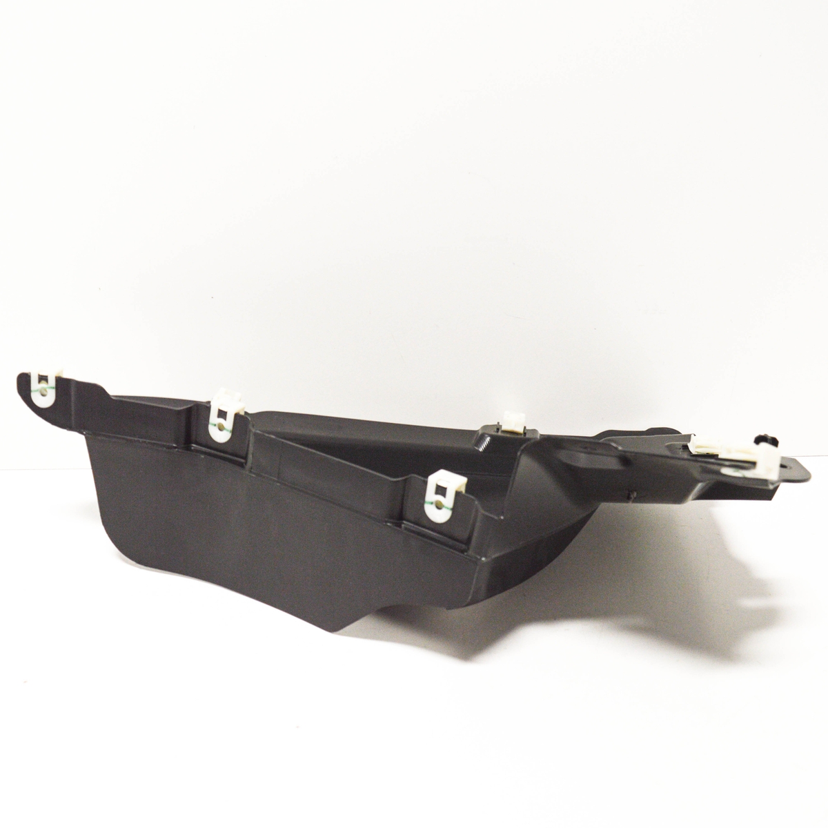 NEW BMW X5 F15 FRONT LEFT WHEELARCH BOTTOM COVER 51717304045