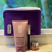 Clinique Skincare/Makeup 4 Pcs Full Size Gift Set