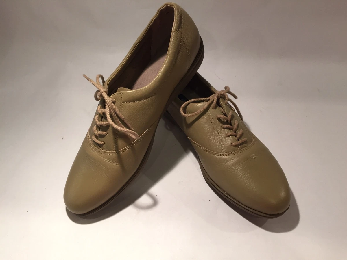 Womens tan best sale oxfords