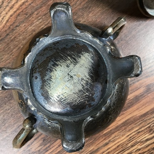 Lote de 7 piezas de plato de plata y metal; plato de mantequilla crema azúcar + tazones de colección/antiguo - Imagen 17 de 24