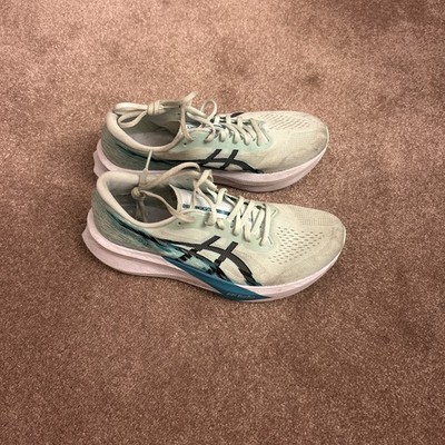 ASICS Magic Speed 4 Men s Size 9.5