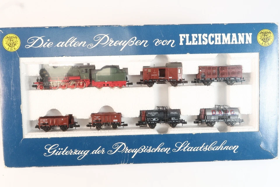 Fleischmann 7884 Zugset "Die alten Preußen" Dampflok G 8.2 + 6 Güterwagen N +OVP