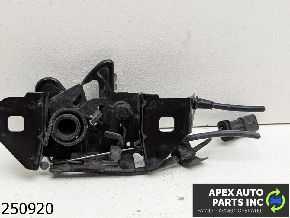 OEM 2019-2025 Chevrolet Malibu 1.5L HOOD BONNET COVER SECONDARY LOCK LATCH CATCH Foto 4 de 4