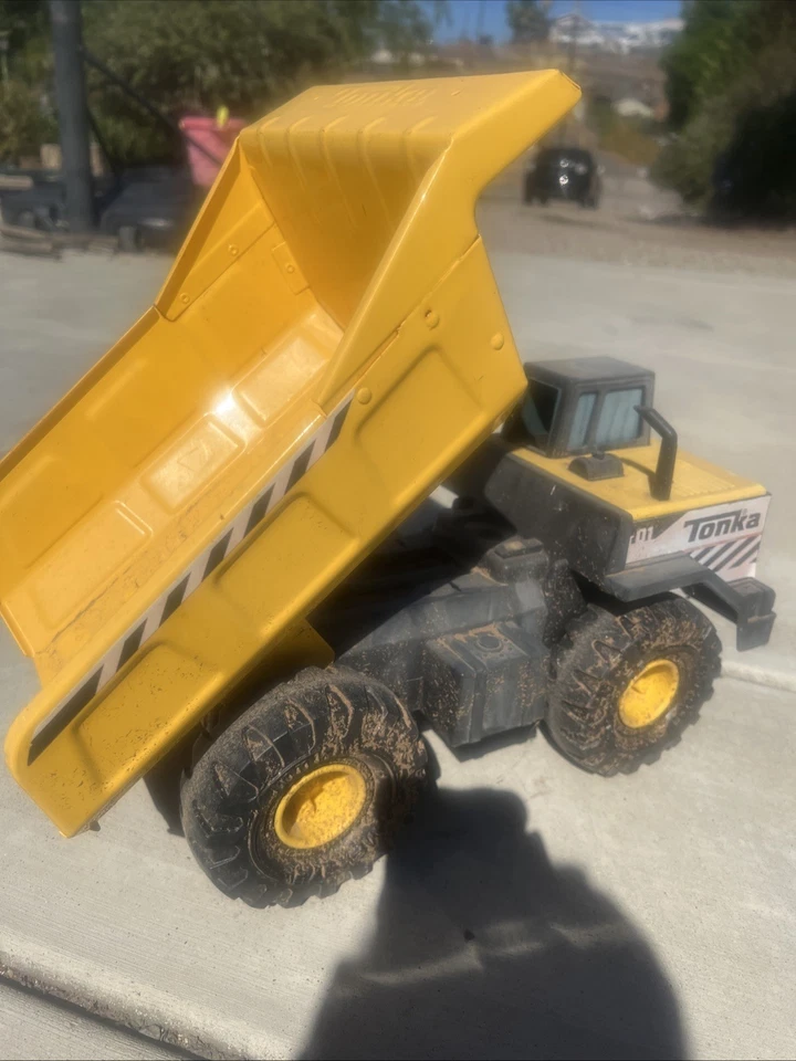Tonka Truck - Image 3 of 4