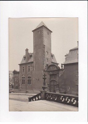 AVEYRON, Rodez, the entrance of the bishopric, photo Auclair-Melot, about 23x17cm