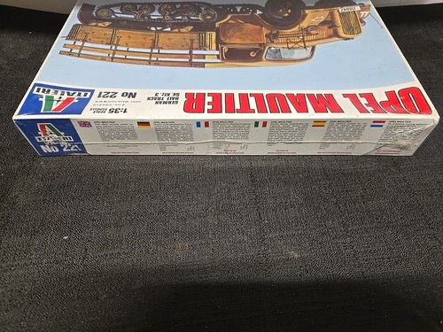 Italeri Opel Maultier German Half Track 1/35 Scale Model Kit Old Stock/Sealed - Picture 5 of 8