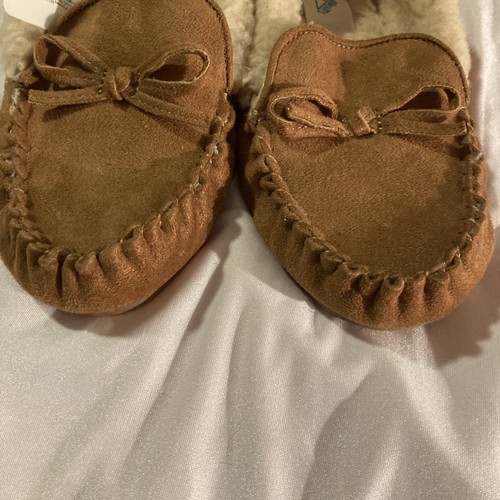 Thereabouts Kid’s slippers/moccasins Faux Suede/ Fur size 1-2 JCPenny NEW W/Tags - Picture 7 of 13