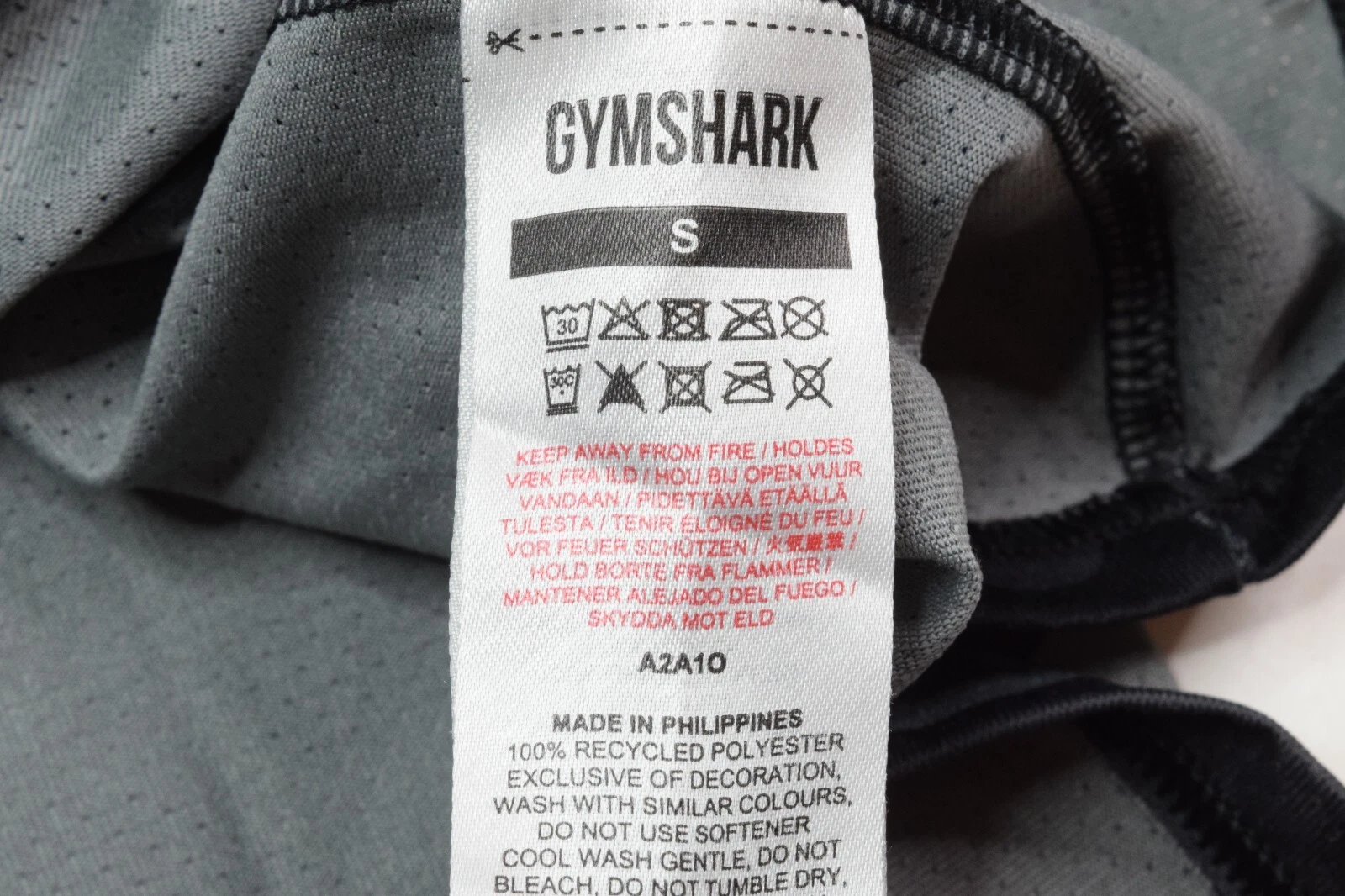 gymshark arrival camouflage slim fit vented gym tank-top