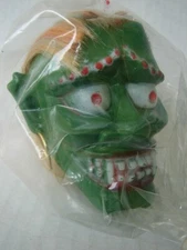 1960s MONSTER SHRUNKEN HEAD CAR MIRROR HANGER VINTAGE PLASTIC HONG KONG MIP NOS