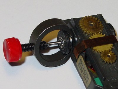 RT-HO AURORA T-JET & AFX HO SLOT CAR PINION GEAR / WHEEL PULLER
